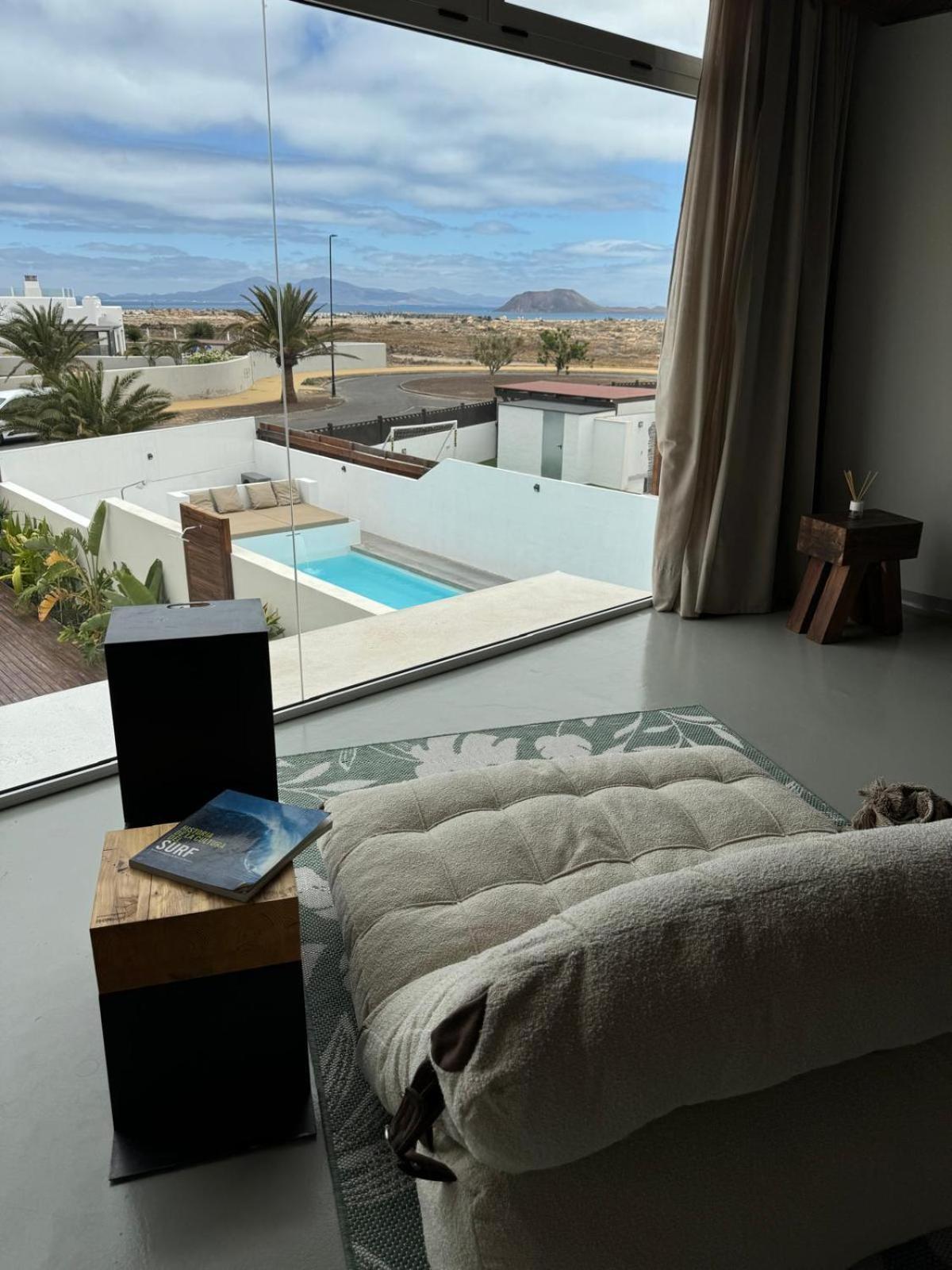 Casa Ouira Chalet Con Piscina Privada Y Vistas Corralejo Exterior photo